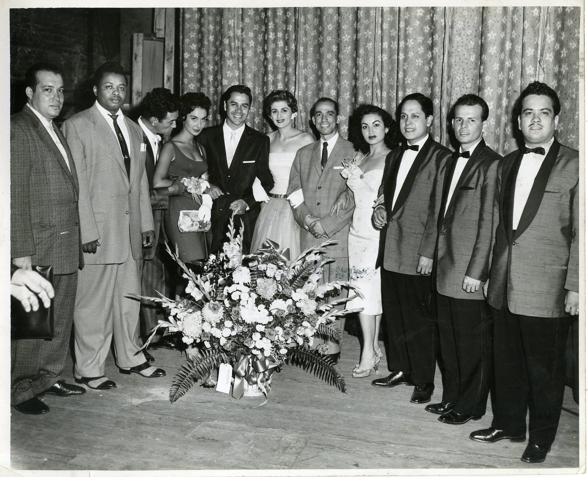 Tribute to Elenita Santos at Teatro Puerto Rico, Bronx, N.Y. organized by Ateneo Dominicano featuring Lucho Gatica, Mario De Jesús, Trio Ecuatoriano, and Al Santiago, among others, October 18 1957.