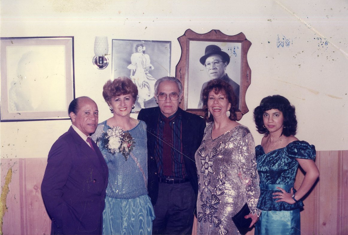 Luis Kalaff, Elenita Santos and Dr. Manuel Sánchez Acosta at the Casandra Damirón Hall of Fame, February 28, 1986