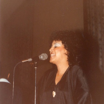Milly Quezada singing, ca. 1979