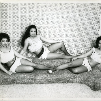 Mambo Girls, 1962